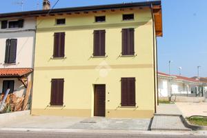 CASA INDIPENDENTE A GHEDI