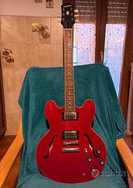 Chitarra semiacustica Epiphone mod ES-335