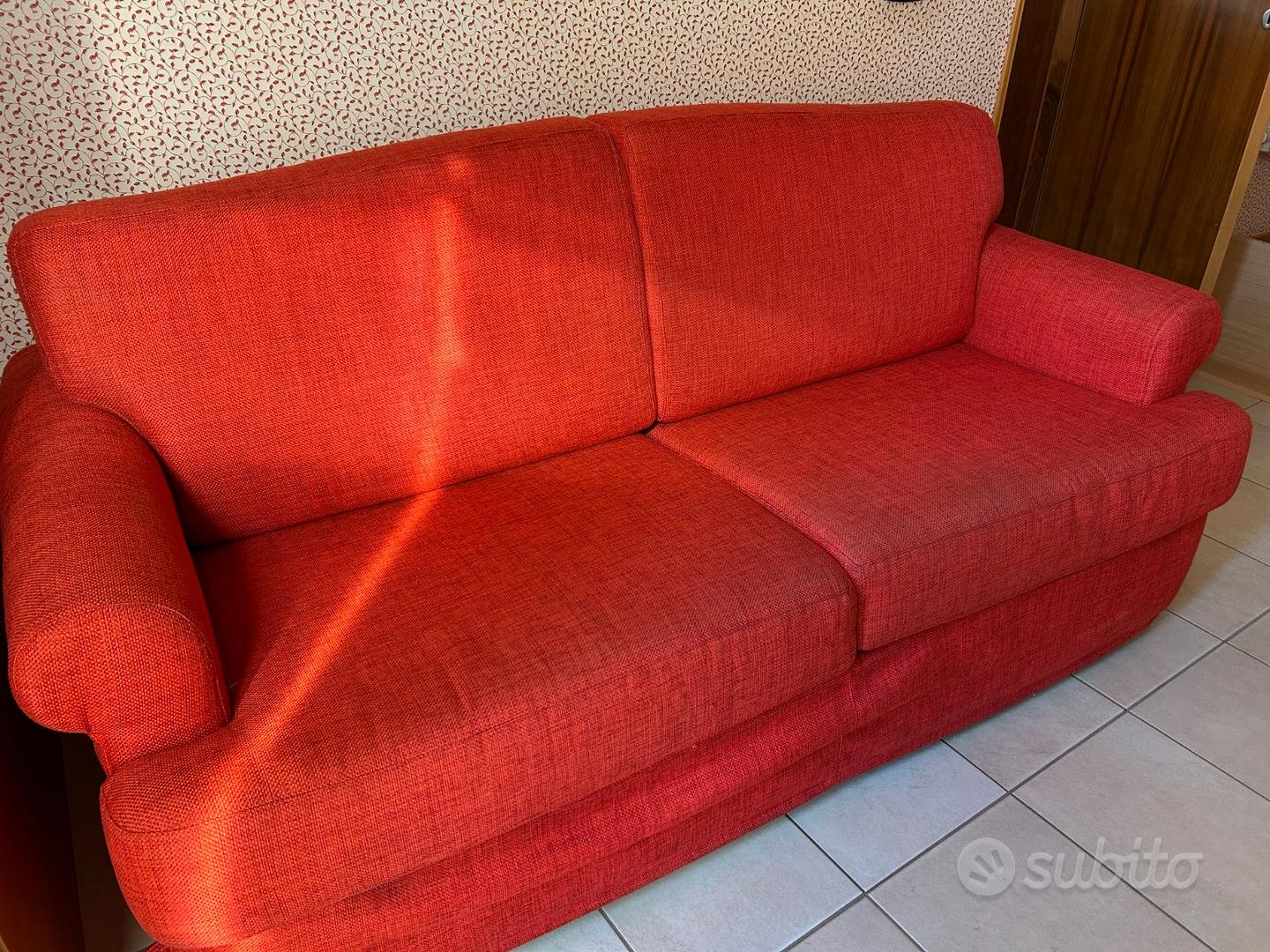 Divano Arredamento Cerco Divano Letto Usato In Regalo Regalo