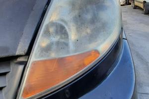 RENAULT TRAFIC 2006 - FARO ANTERIORE SINISTRO