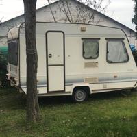 Roulotte Adria Optima