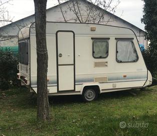 Roulotte Adria Optima