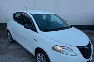 Lancia Y 1.3mjt 10/2014