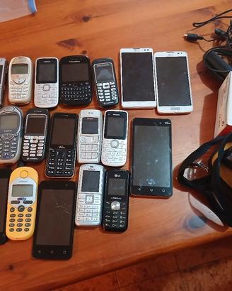 Lotto vecchi telefoni
