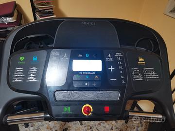 Tapis roulant "Domyos T540c". 