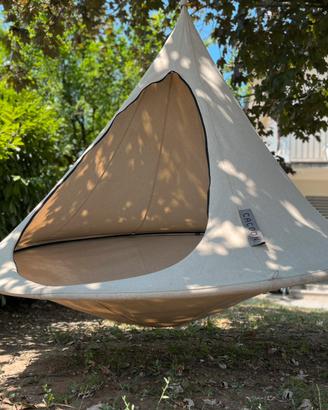 amaca sospesa beige da interni e giardino CACOON