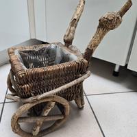 Carretto Portavaso Fioriera in legno e vimini
