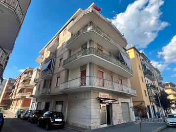 Via Girolamo Vitelli