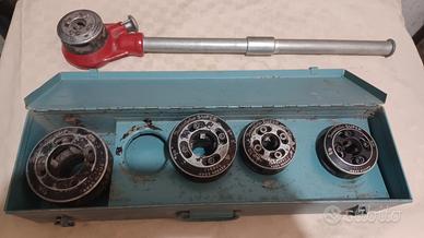 chiave per filettatura tubi idraulici