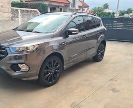 Ford kuga stline 2019 (trattabile)