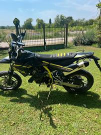 SWM sm 125 r