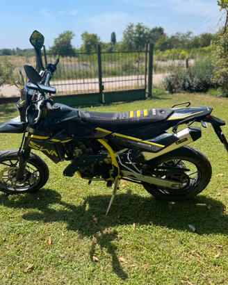SWM sm 125 r