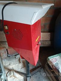 mulino elettrico per macinare granoturco