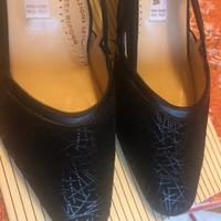 Decollete pelle nera 37.5