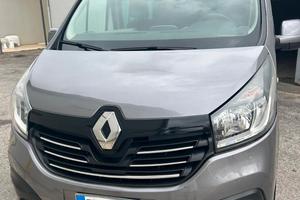 Renault trafic 9 posti 