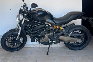 Ducati Monster 821 Dark 2017