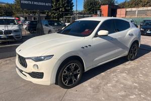 Maserati Levante V6 Diesel 275 CV AWD