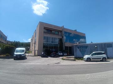 Fabbricato commerciale Via dell'Edilizia