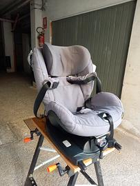 Seggiolino auto protettivo BeSafe iZi Combi X4