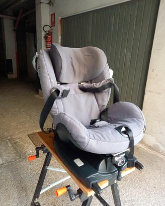 Seggiolino auto protettivo BeSafe iZi Combi X4