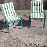 Set di 4 sedie da giardino in metallo con cuscino
