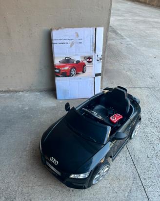 Auto elettrica audi tt