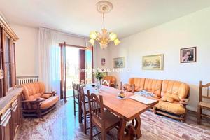 Appartamento di 120 m² con 5 locali a Comacchio