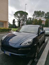 Cayenne S  hybrid,