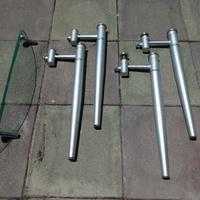 Struttura-piedi tavolo in vetro 50€