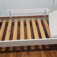lettino in legno ikea completo di materasso