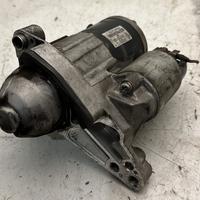 MOTORINO D' AVVIAMENTO DACIA Sandero Serie II benz