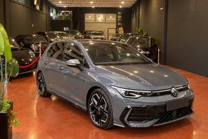 Volkswagen Golf 2.0 tdi R-Line 150cv dsg