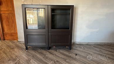 Vetrina IKEA BESTA