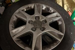 Cerchi originali audi piu gomme