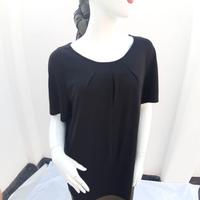 Abito lungo, nero e verde,  svasato.  Krizia