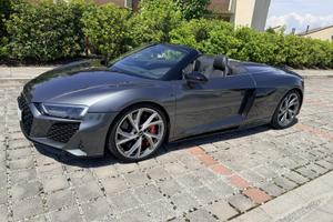 Audi R8 spyder quattro 5.2 v10 performance 620 cv