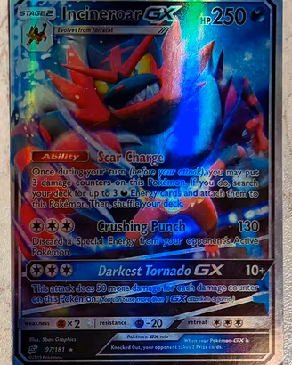Carta da collezione Pokemon Incineroar GX 97/181