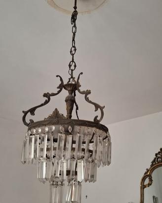 Lampadario e due applique coordinate