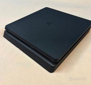 Ps4 con giochi inclusi