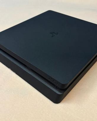 Ps4 con giochi inclusi