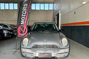 Mini 1.6 16V One de luxe NEOPATENTATI