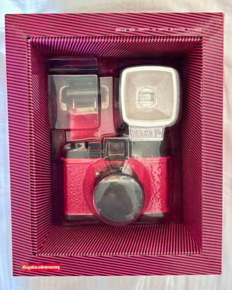 Lomography Diana F + accessorio per istantanee