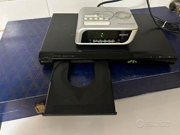 Lettore dvd e radiosveglia Sony