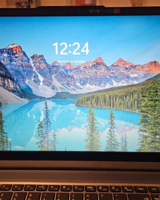 Lenovo IdeaPad Slim 3 Ryzen 5, 16GB RAM, SSD 512GB