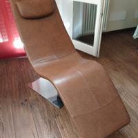 chaise longue