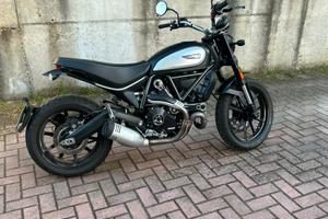 Ducati scrambler 800
