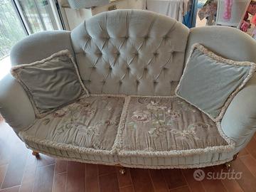 divani classici in velluto