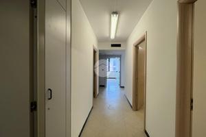 UFFICIO A DESENZANO DEL GARDA