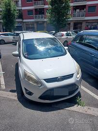 Ford grand c max 7 posti
