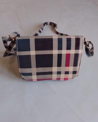 Borsa a tracolla con motivo scozzese